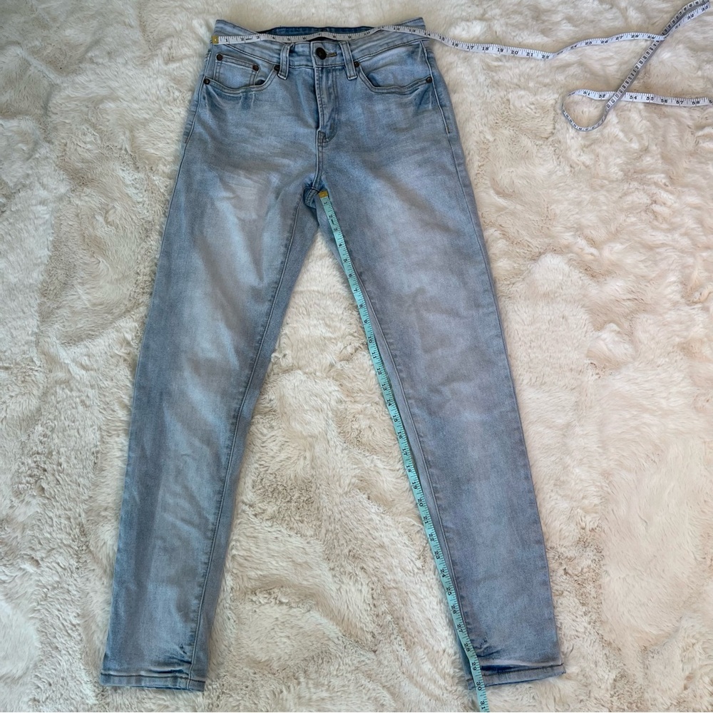 Rue21 Women's Light Blue Skinny Jeans